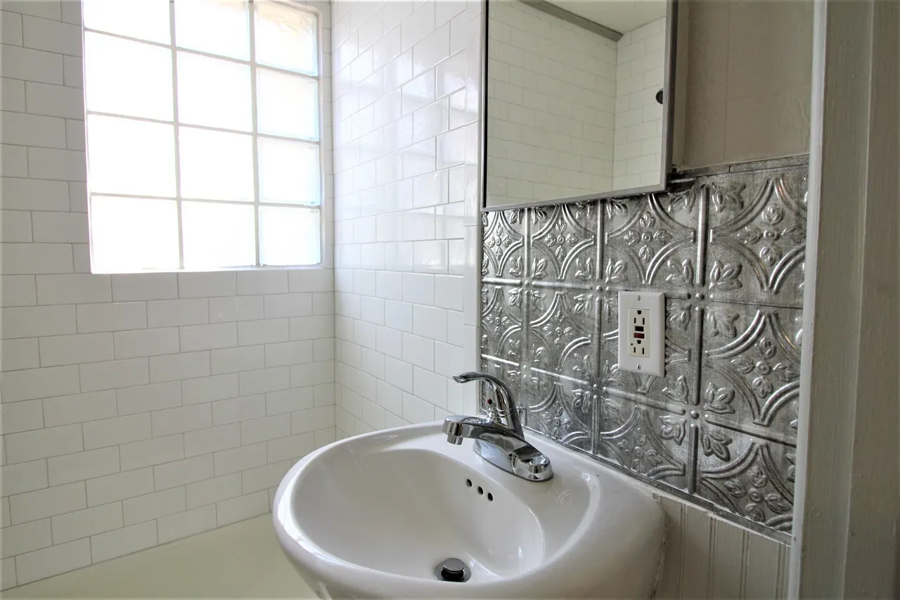 Photo 21 — 2216 30th Street, Lubbock, TX 79411