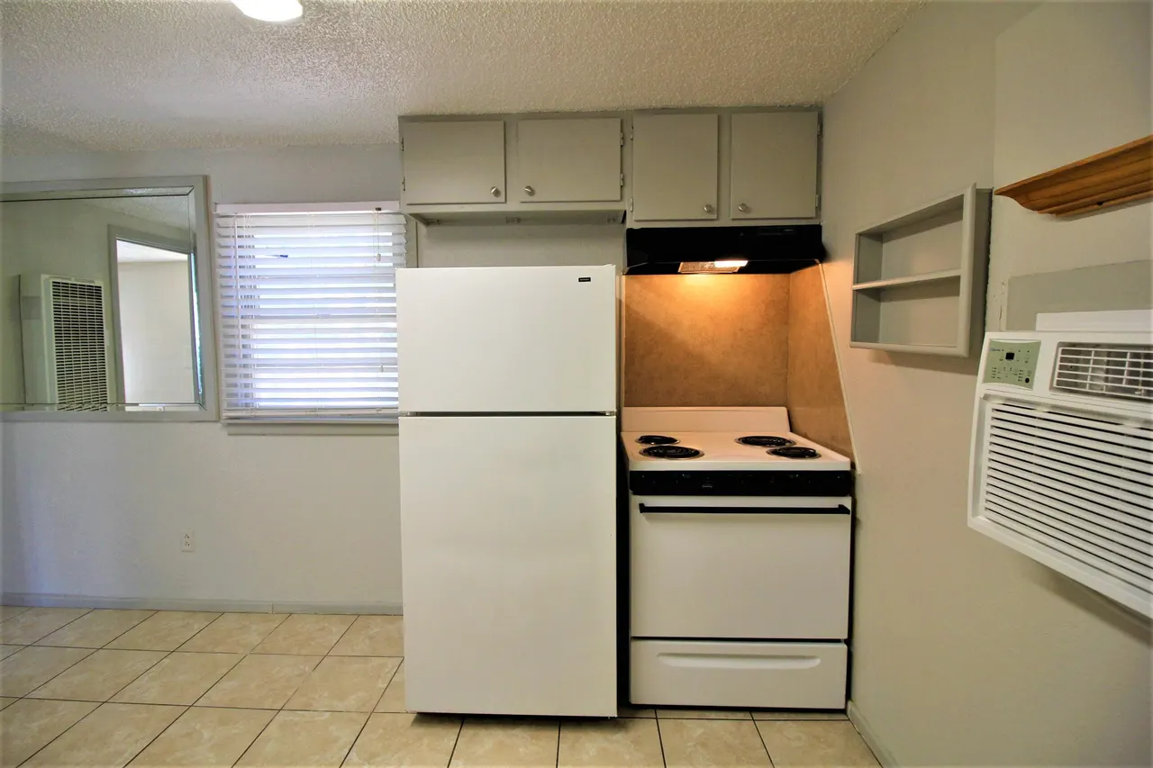 Photo 16 — 2216 30th Street, Lubbock, TX 79411