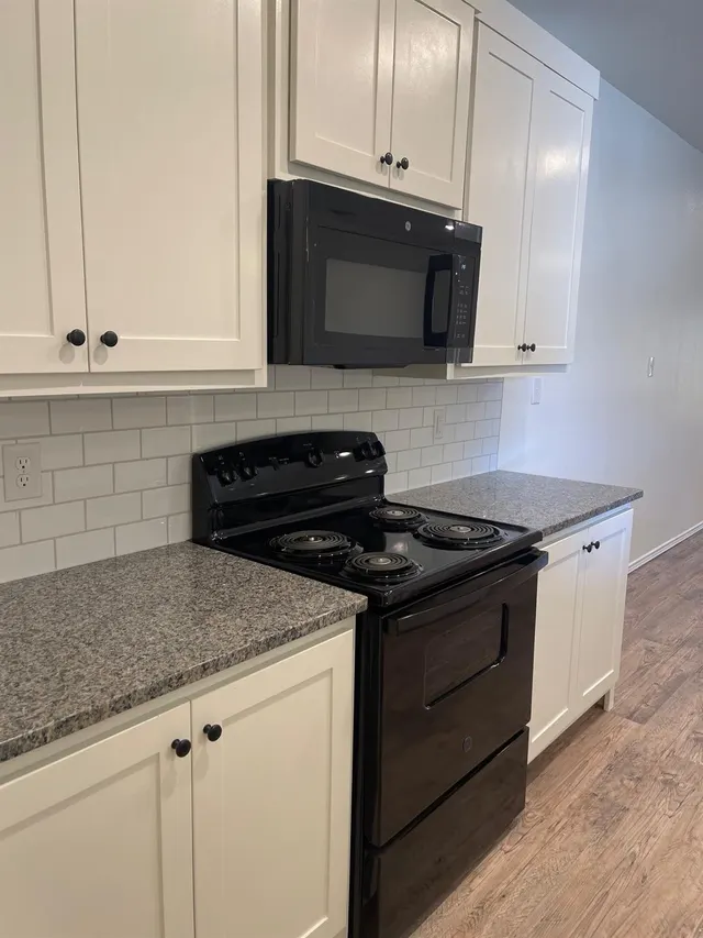Photo 8 — 5536 Kemper Street, Lubbock, TX 79416