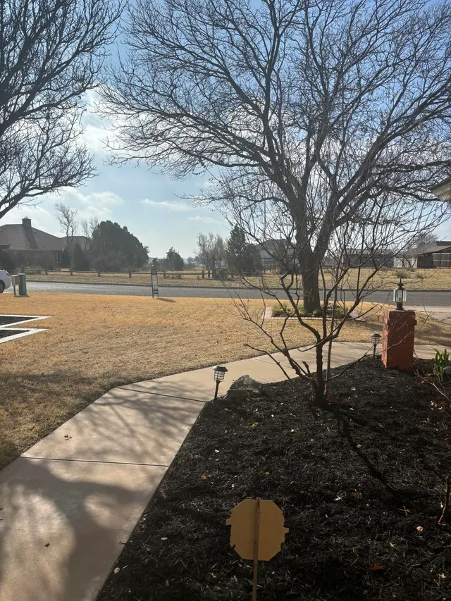 Photo 4 — 6 N Rim Road, Ransom Canyon, TX 79366