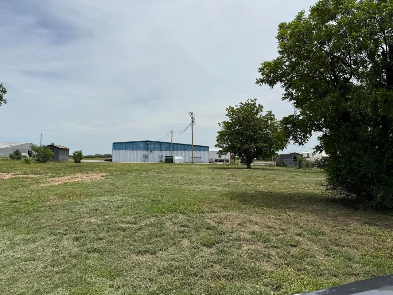 Photo 2 — 522 N 9th Street, Memphis, TX 79245