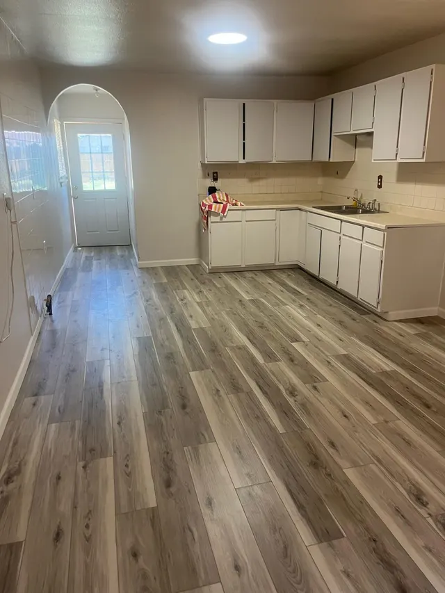Photo 7 — 3014 E Main Street, Lubbock, TX 79403
