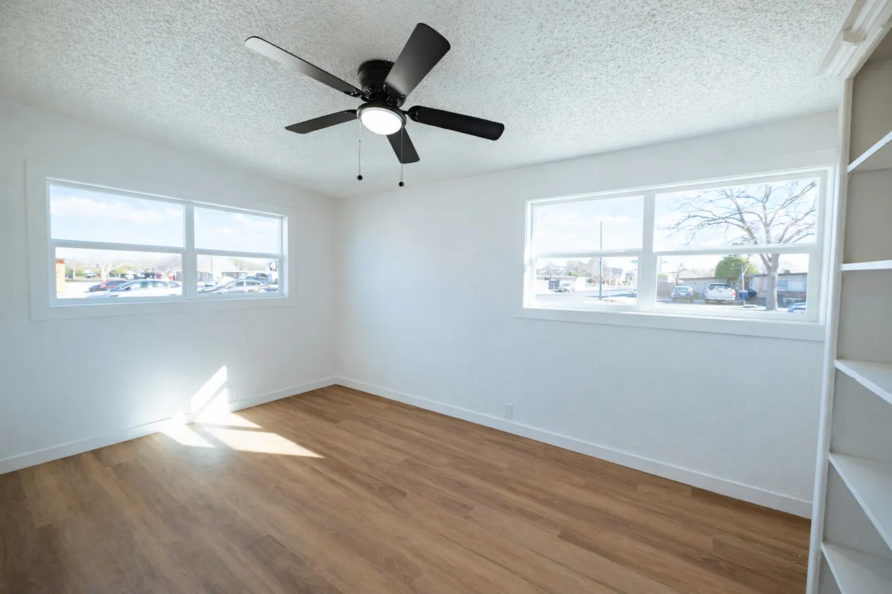 Photo 4 — 2802 65th Street, Lubbock, TX 79413
