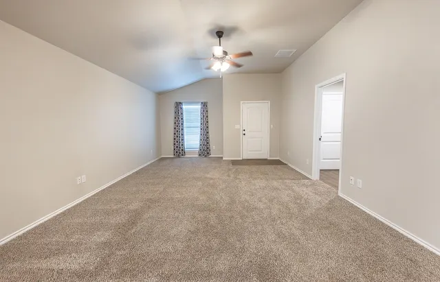 Photo 5 — 3719 Pontiac Avenue, Lubbock, TX 79407