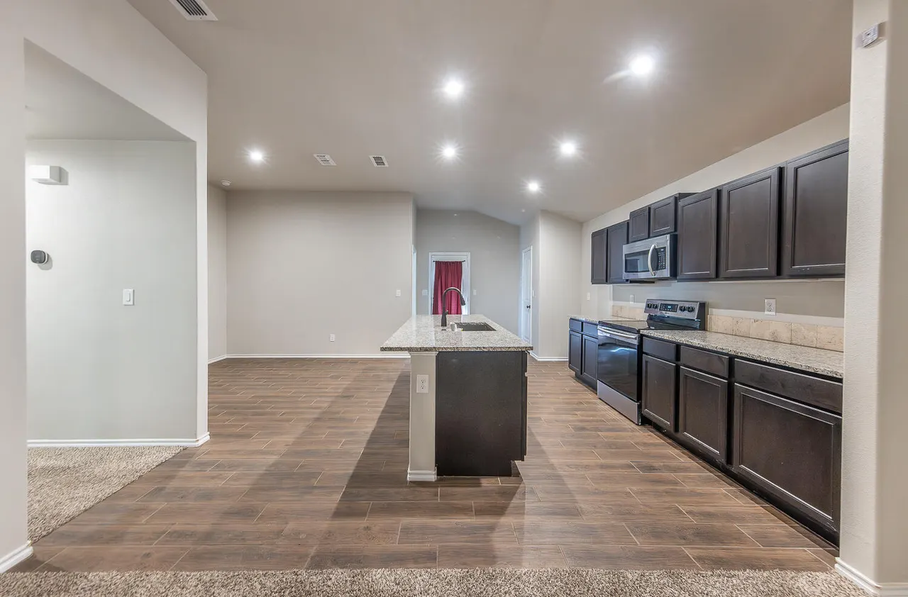 Photo 7 — 3719 Pontiac Avenue, Lubbock, TX 79407