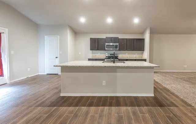 Photo 2 — 3719 Pontiac Avenue, Lubbock, TX 79407