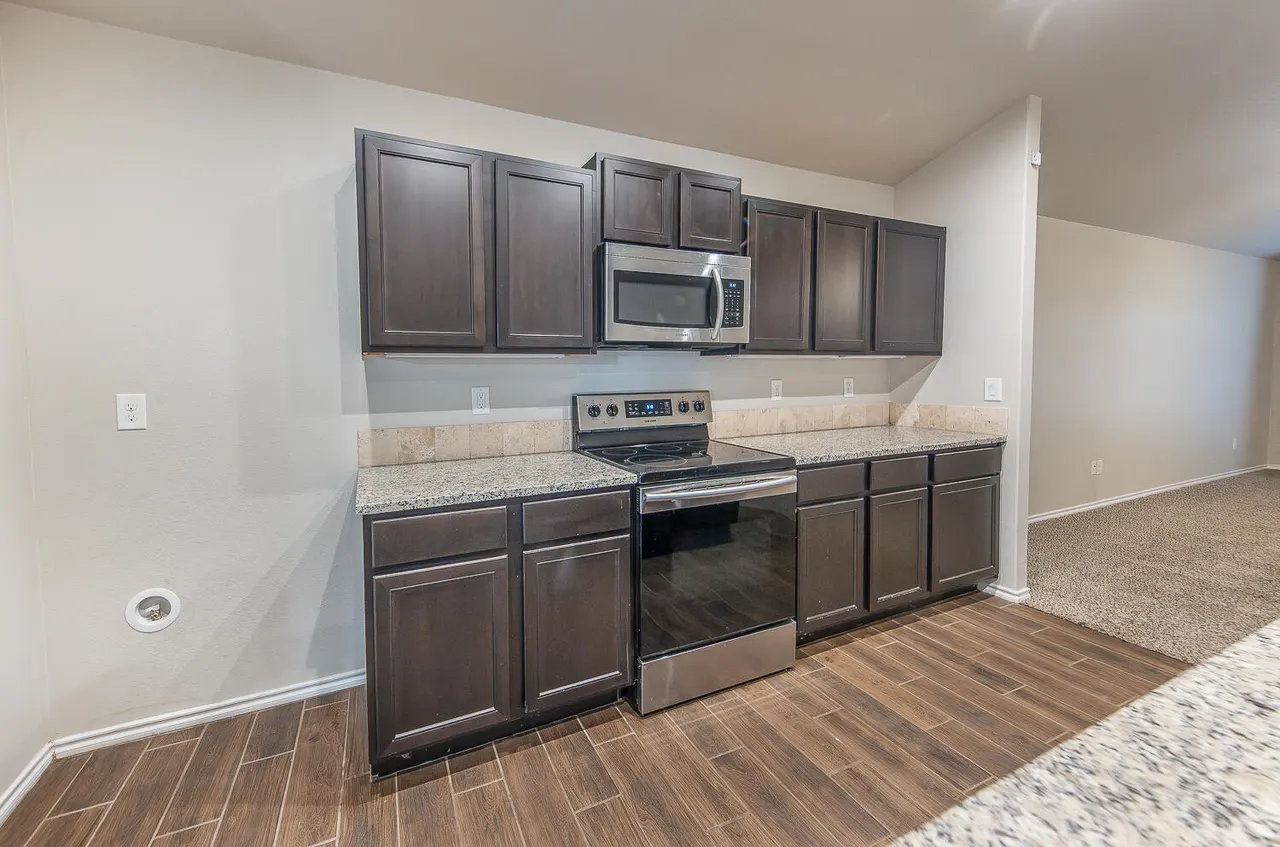Photo 9 — 3719 Pontiac Avenue, Lubbock, TX 79407