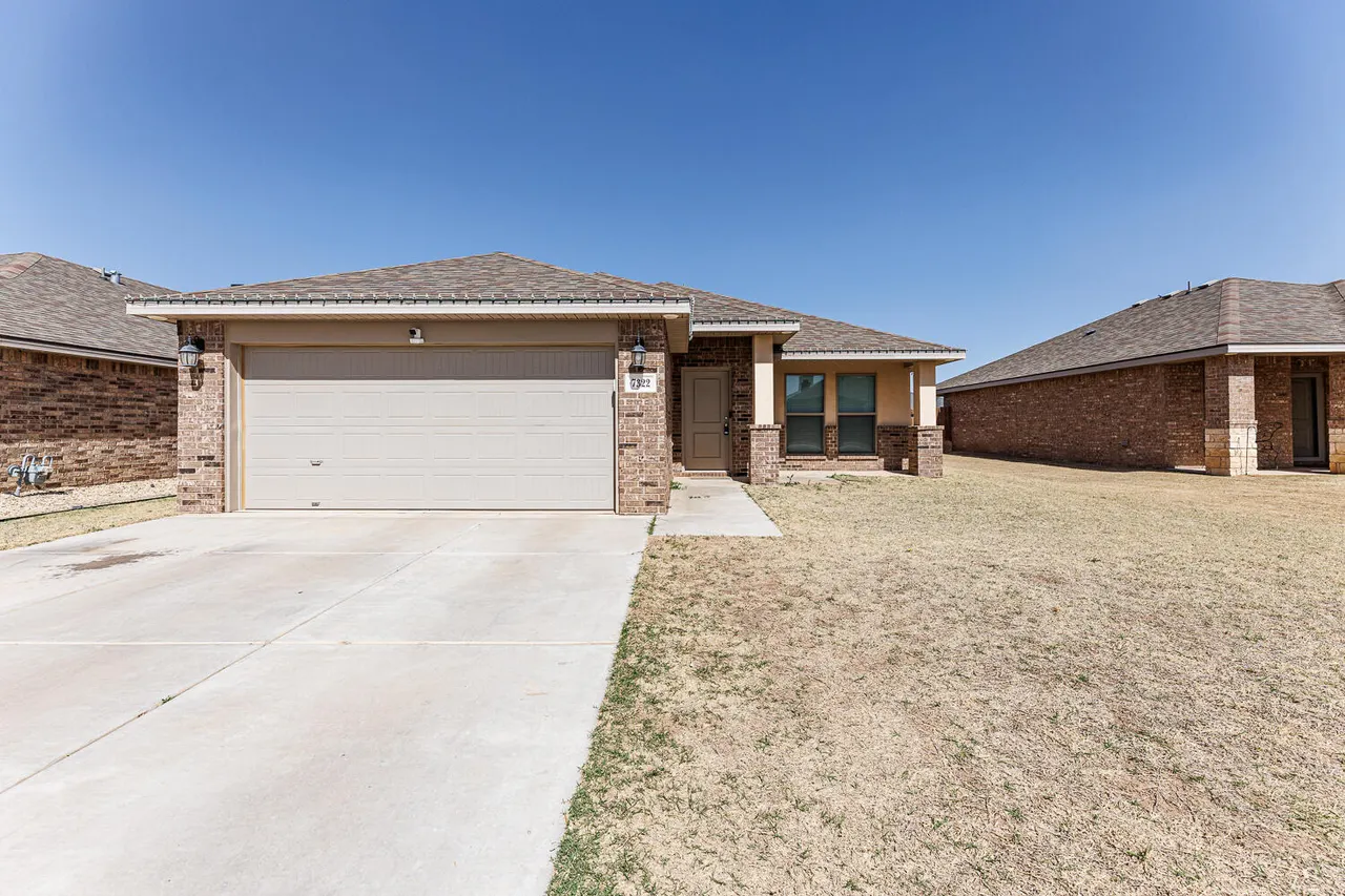 Photo 2 — 7322 29th Street, Lubbock, TX 79407