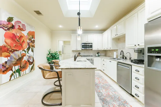 Photo 8 — 4501 19th Street #1, Lubbock, TX 79407