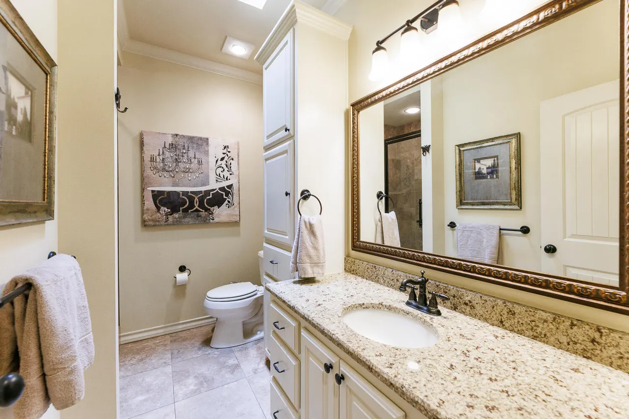 Photo 15 — 4501 19th Street #1, Lubbock, TX 79407