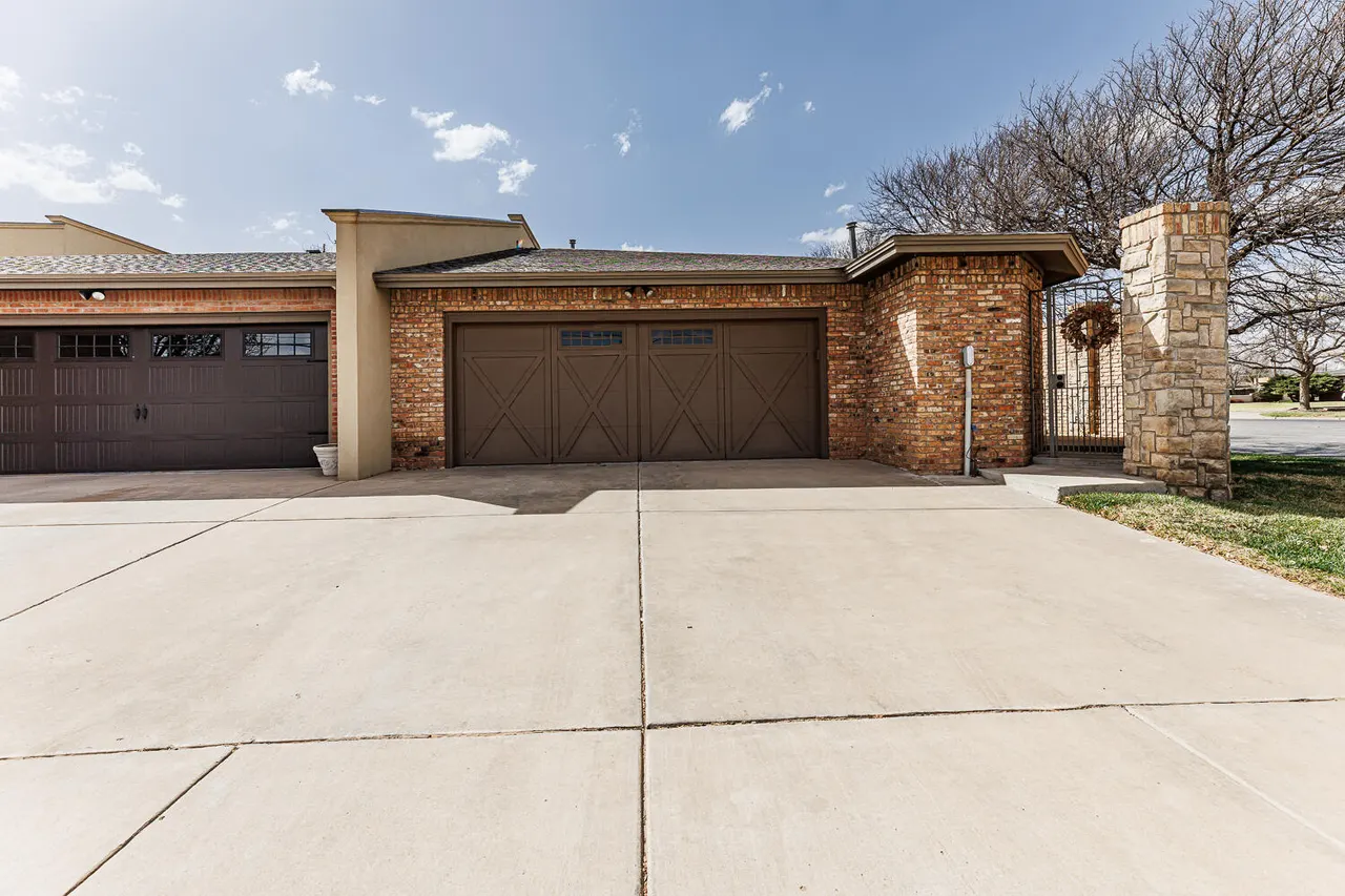 Photo 18 — 4501 19th Street #1, Lubbock, TX 79407