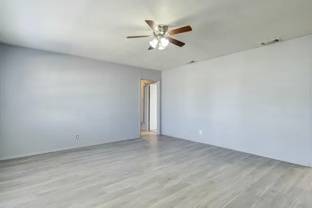 Photo 4 — 3013 45th Street, Lubbock, TX 79413