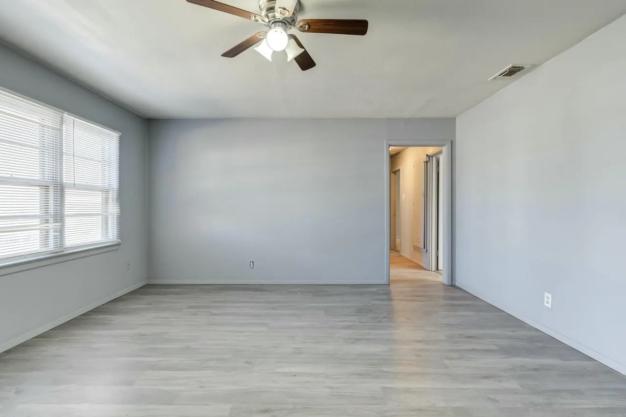 Photo 5 — 3013 45th Street, Lubbock, TX 79413