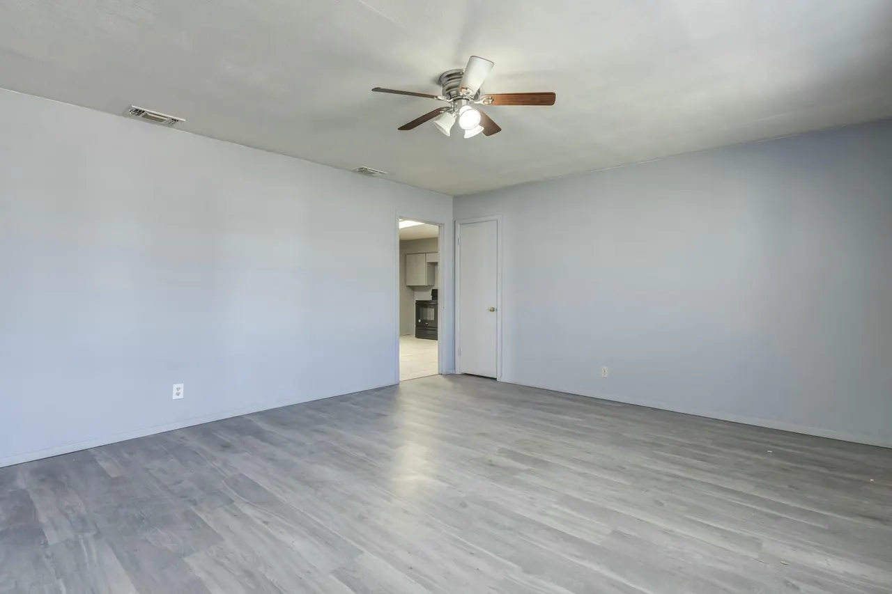 Photo 9 — 3013 45th Street, Lubbock, TX 79413