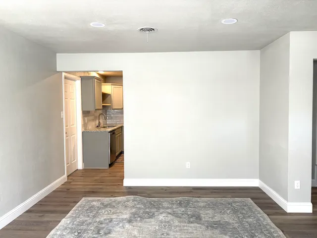 Photo 6 — 802 S Lons Street, Brownfield, TX 79316