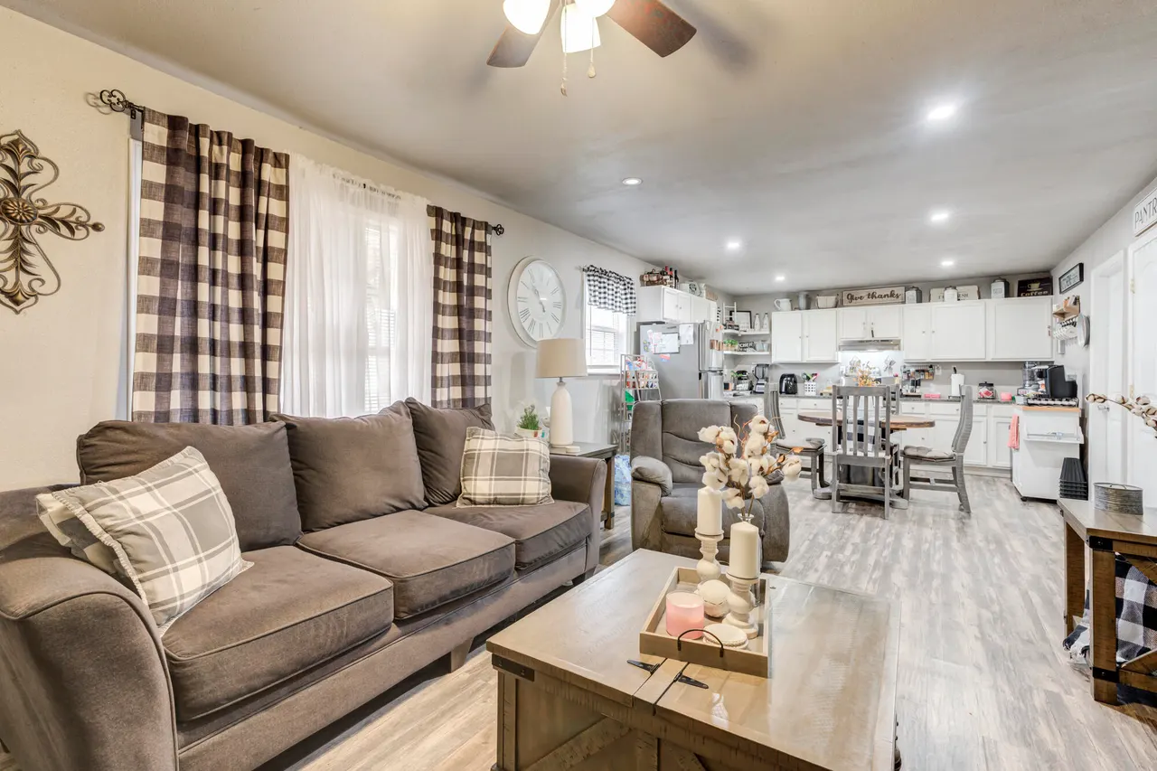 Photo 4 — 1515 36th Street, Lubbock, TX 79412