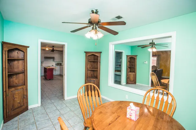 Photo 8 — 4002 43rd Street, Lubbock, TX 79413