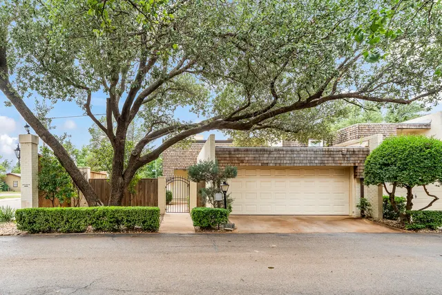 Front exterior — 2302 Slide Road 35, Lubbock, TX 79407