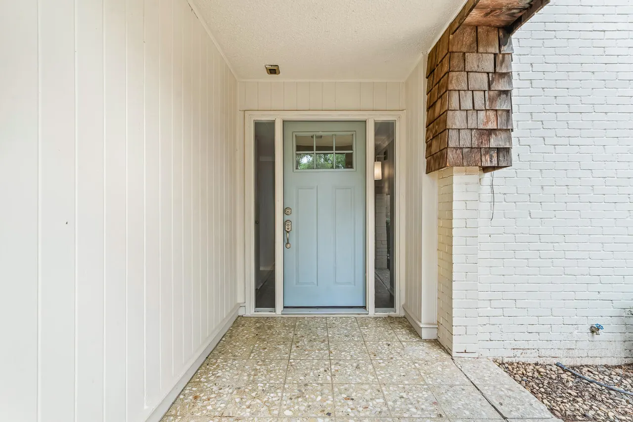 Photo 6 — 2302 Slide Road 35, Lubbock, TX 79407