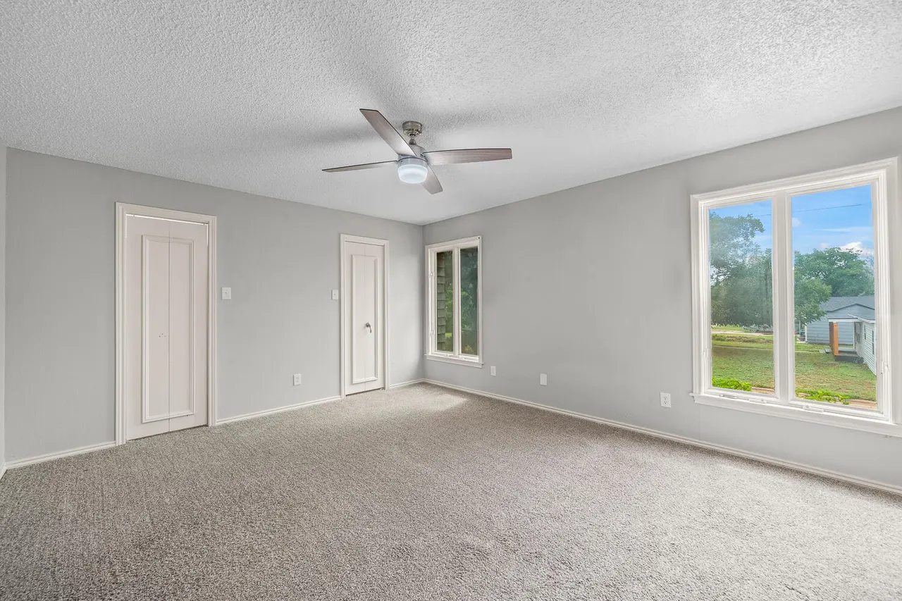 Photo 16 — 2302 Slide Road 35, Lubbock, TX 79407