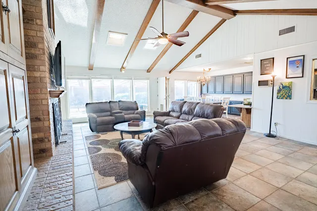 Photo 6 — 3803 66th Street, Lubbock, TX 79413