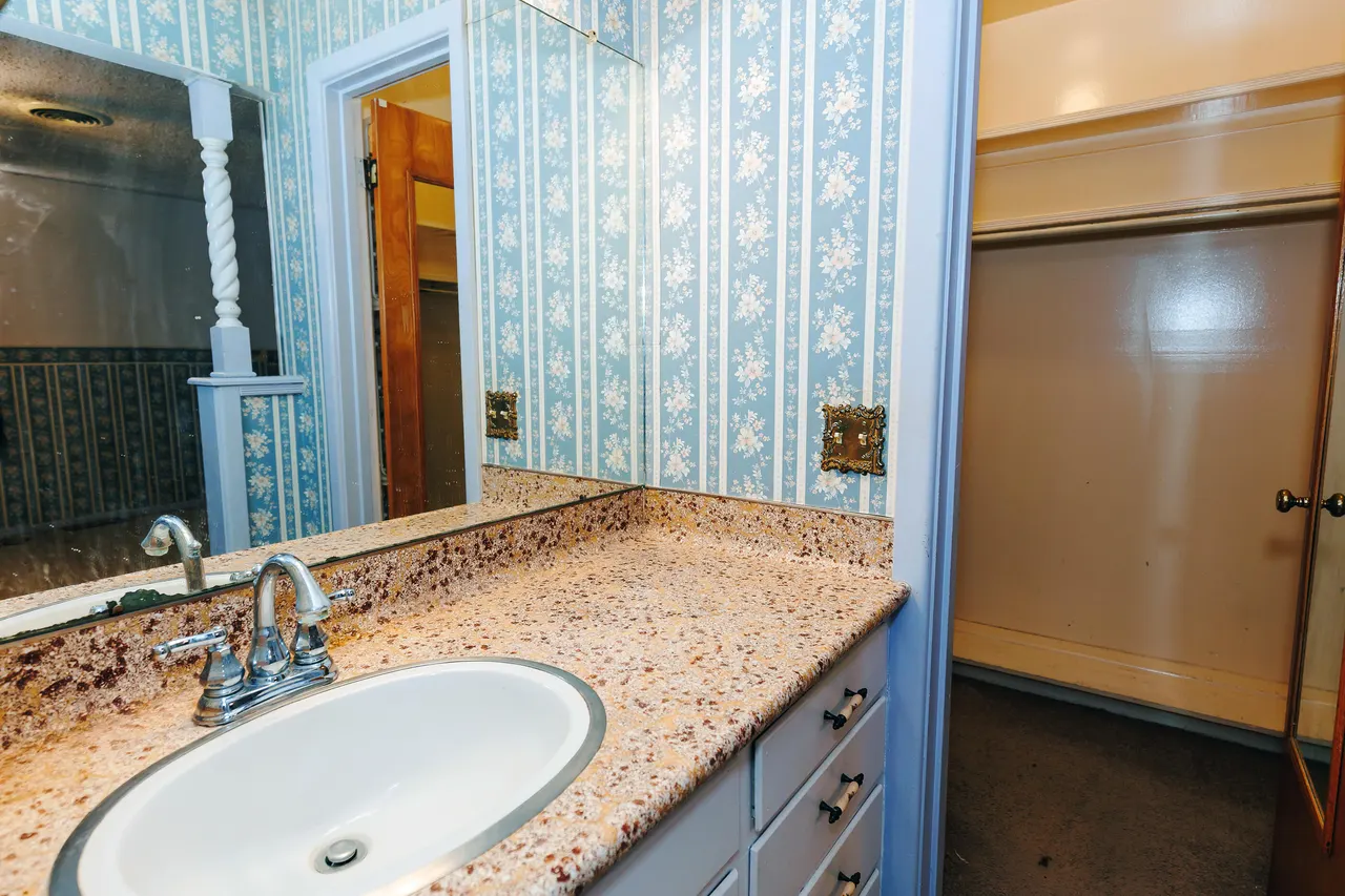 Photo 18 — 2107 52nd Street, Lubbock, TX 79412