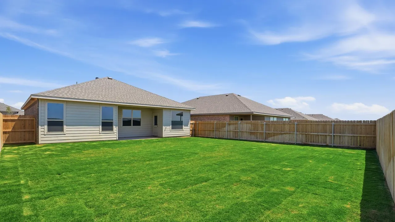 Photo 10 — 2313 150th Place, Lubbock, TX 79423