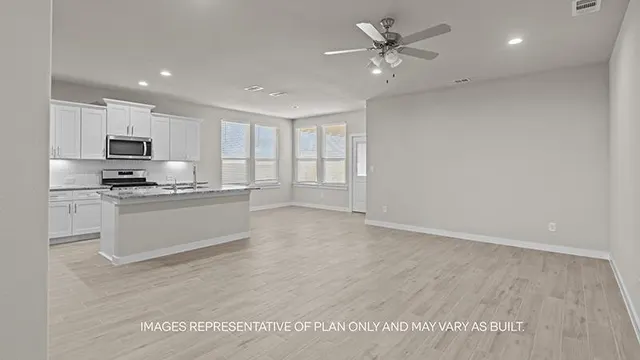 Photo 4 — 7014 53rd Street, Lubbock, TX 79407