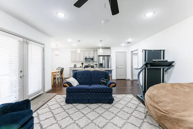 Photo 7 — 6304-1 25th Street, Lubbock, TX 79407