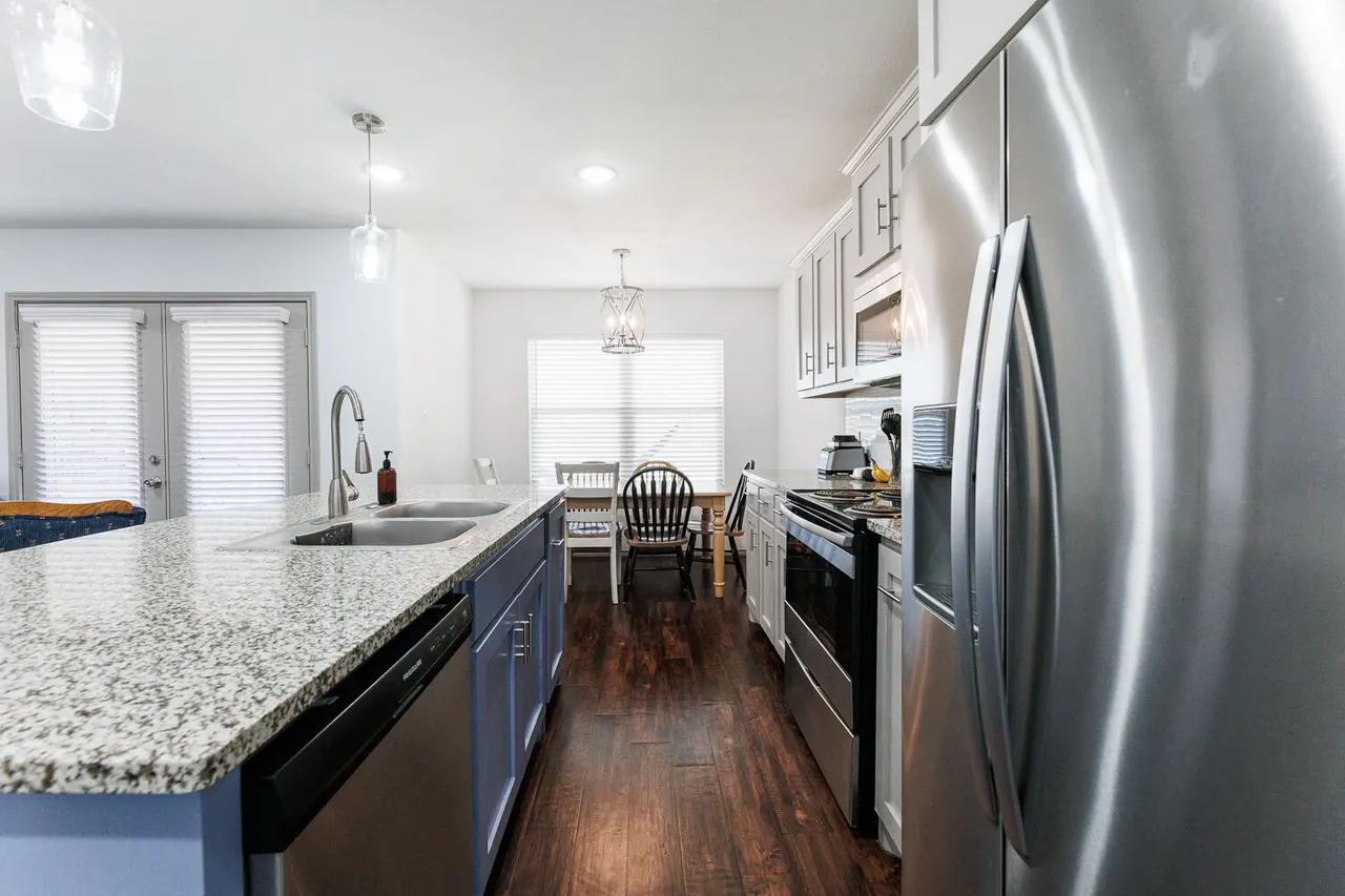 Photo 15 — 6304-1 25th Street, Lubbock, TX 79407