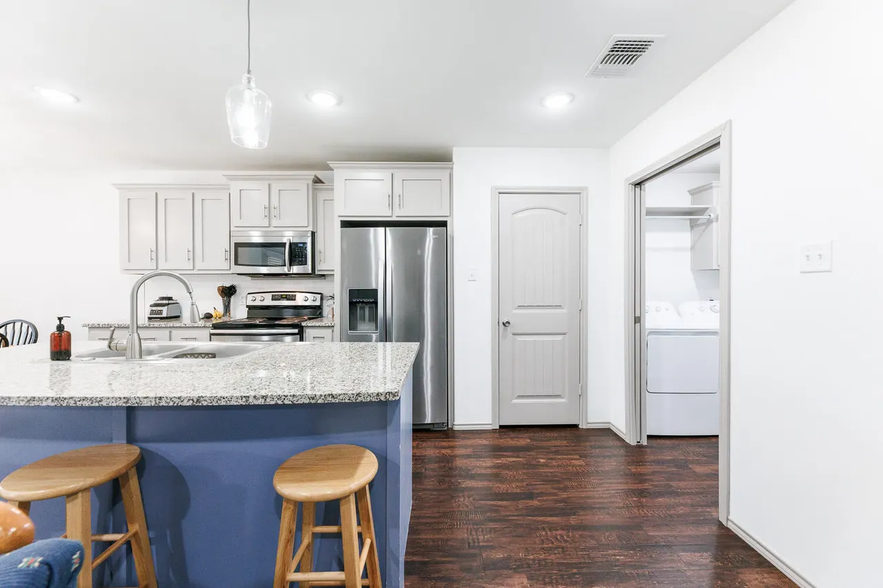 Photo 17 — 6304-1 25th Street, Lubbock, TX 79407