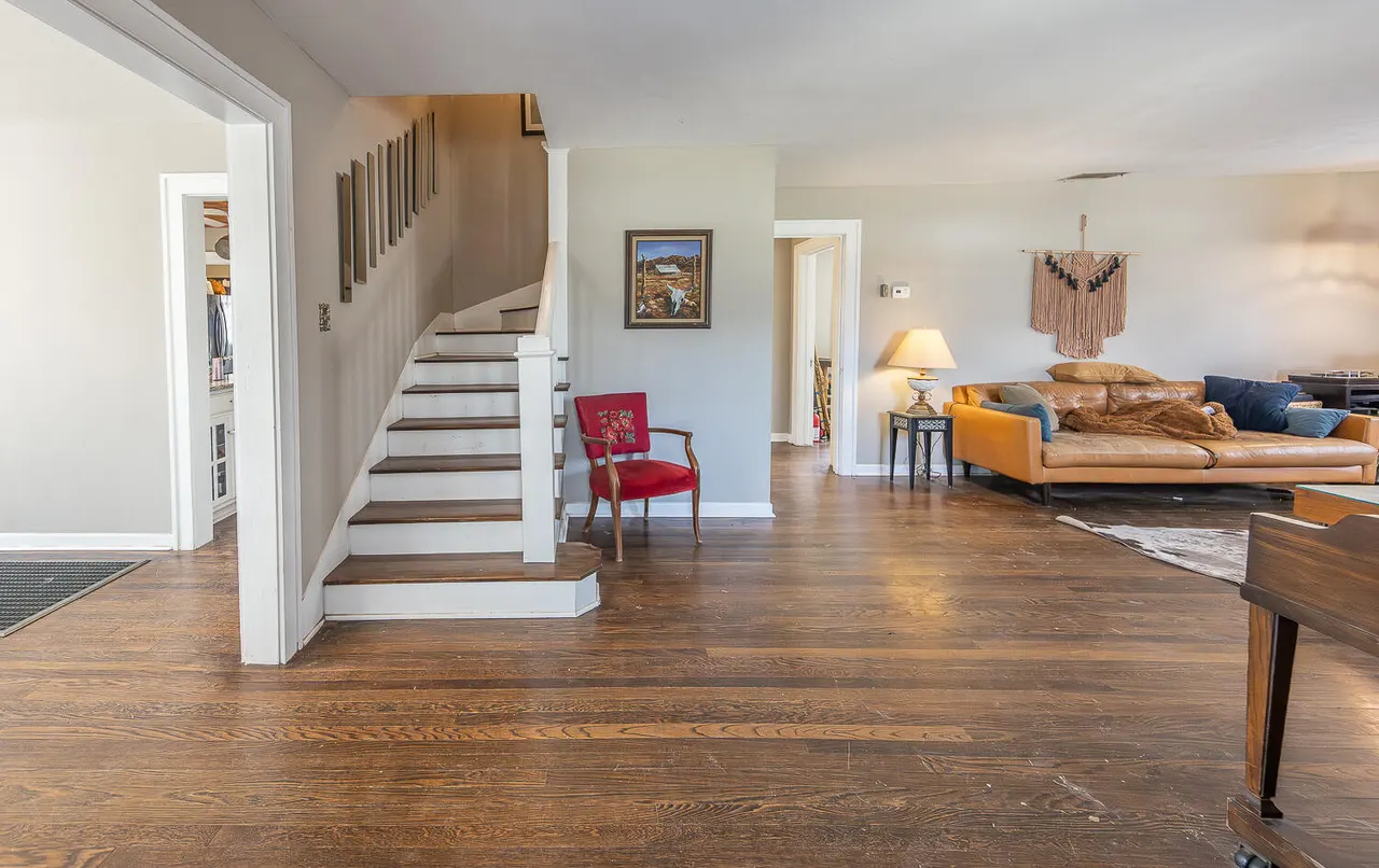 Photo 4 — 1919 31st Street, Lubbock, TX 79411