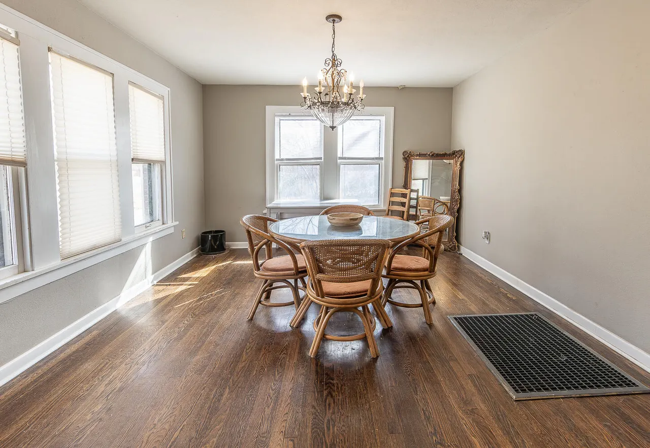 Photo 8 — 1919 31st Street, Lubbock, TX 79411