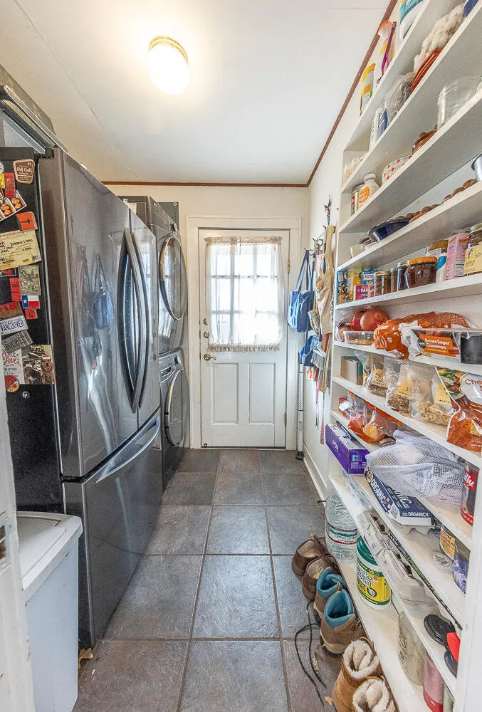 Photo 11 — 1919 31st Street, Lubbock, TX 79411