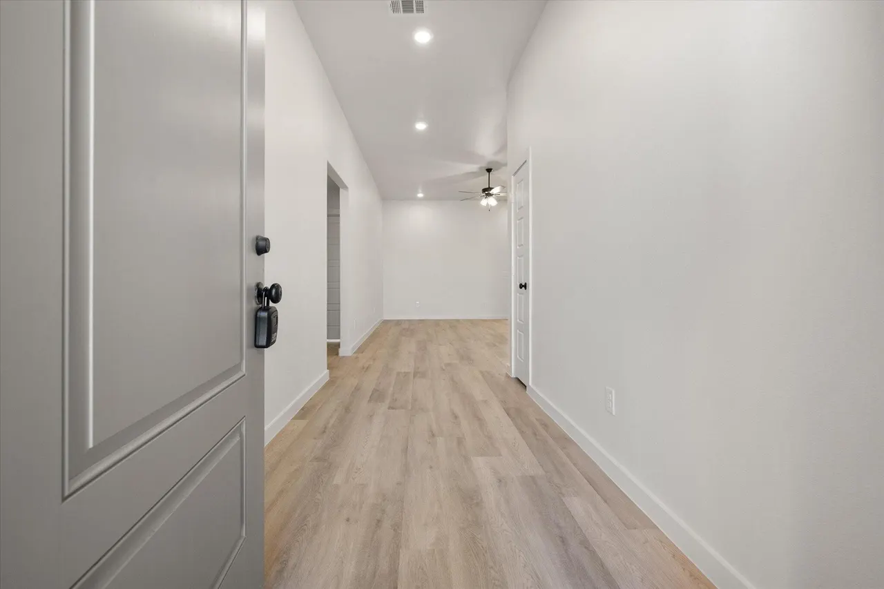 Photo 5 — 3017 137th Street, Lubbock, TX 79423
