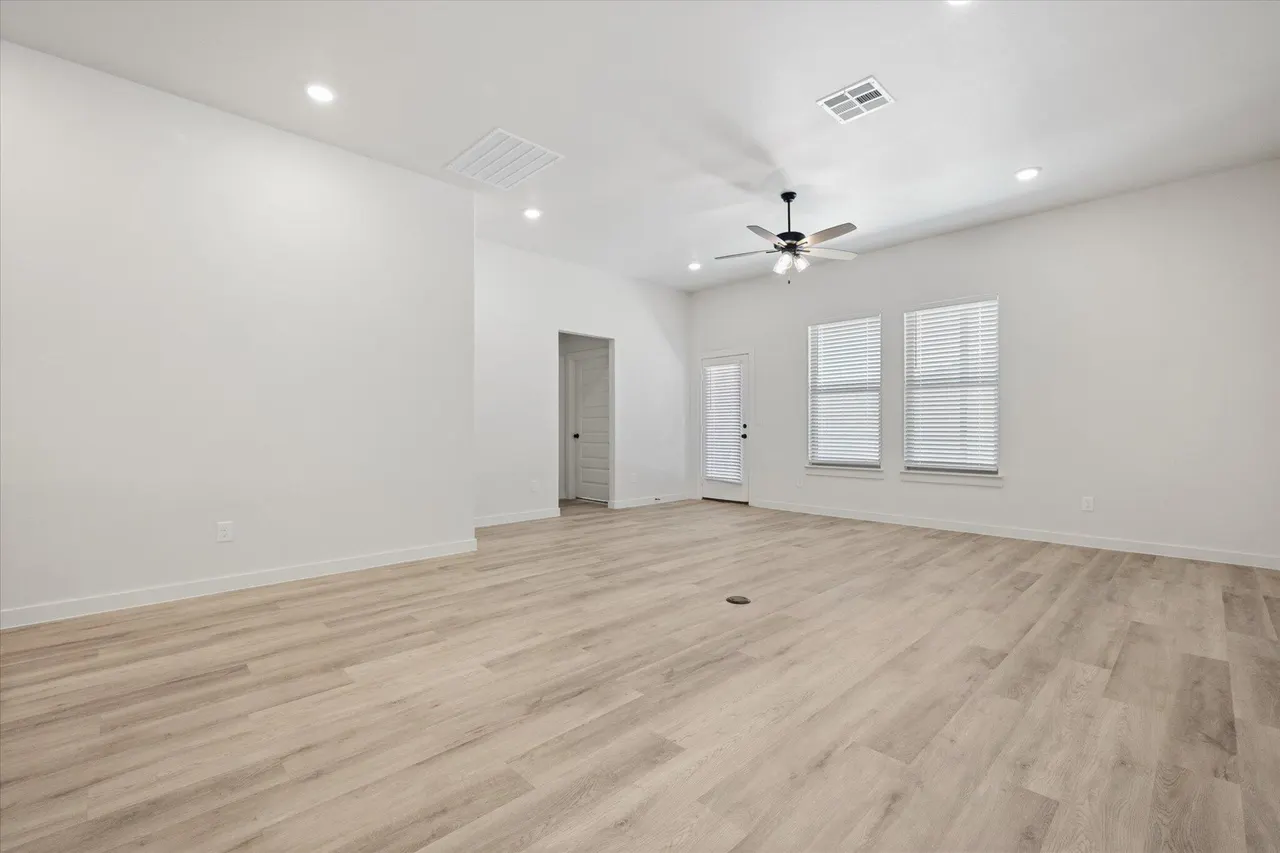 Photo 5 — 2421 Bryan Avenue, Wolfforth, TX 79382