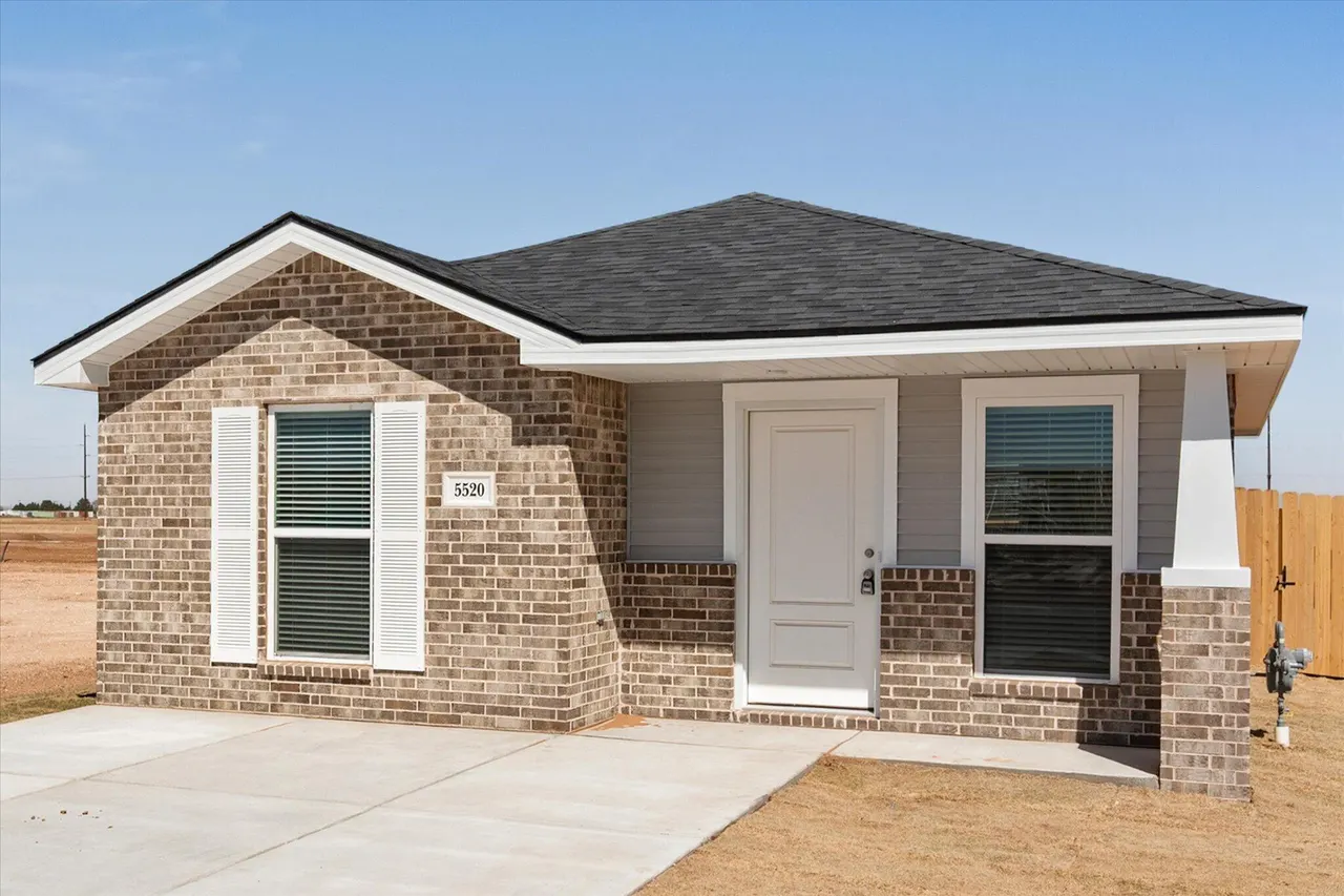 Photo 3 — 5520 Smith Street, Lubbock, TX 79416