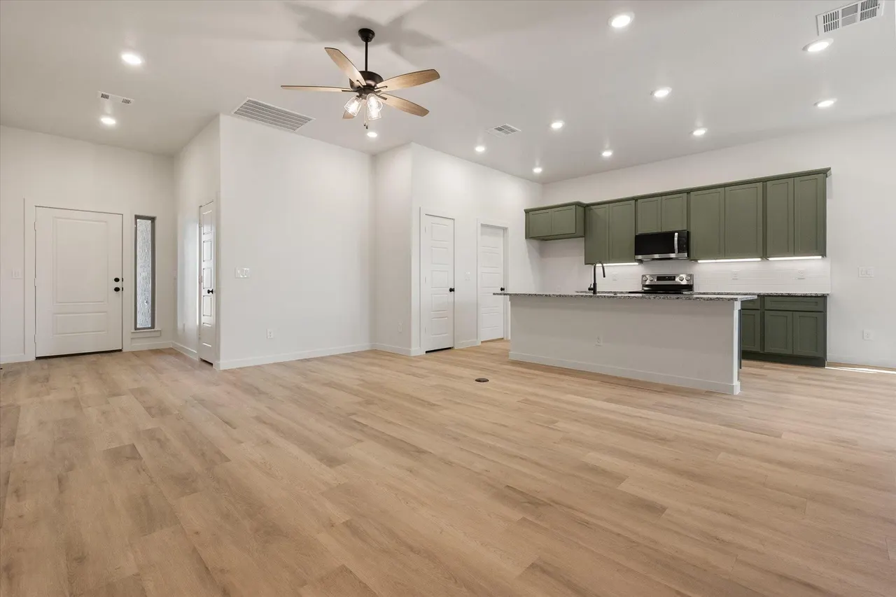 Photo 10 — 3031 137th Street, Lubbock, TX 79423