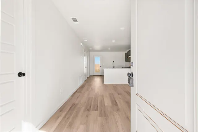 Photo 4 — 5512 Smith  Street, Lubbock, TX 79416