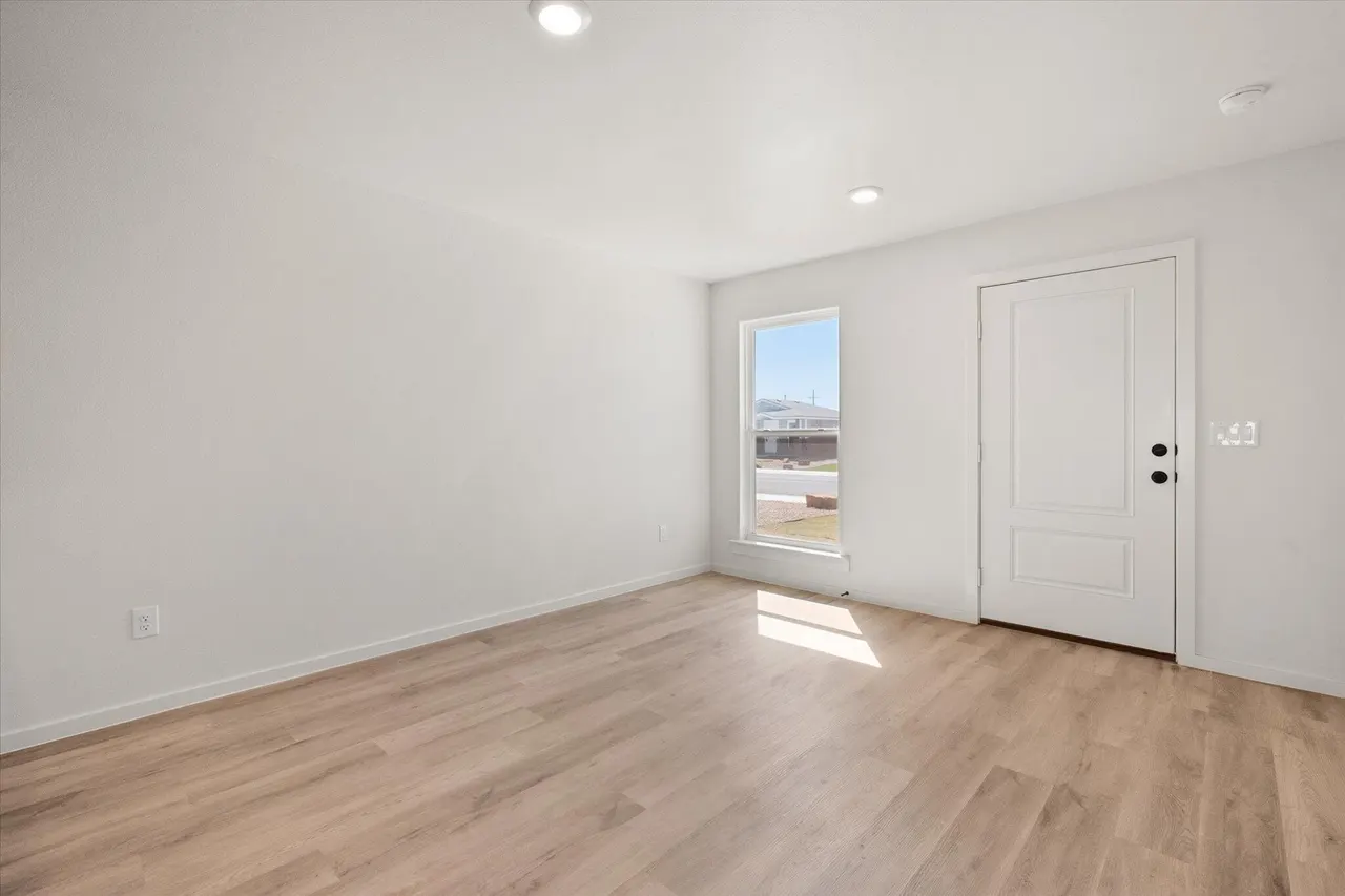 Photo 8 — 5512 Smith  Street, Lubbock, TX 79416