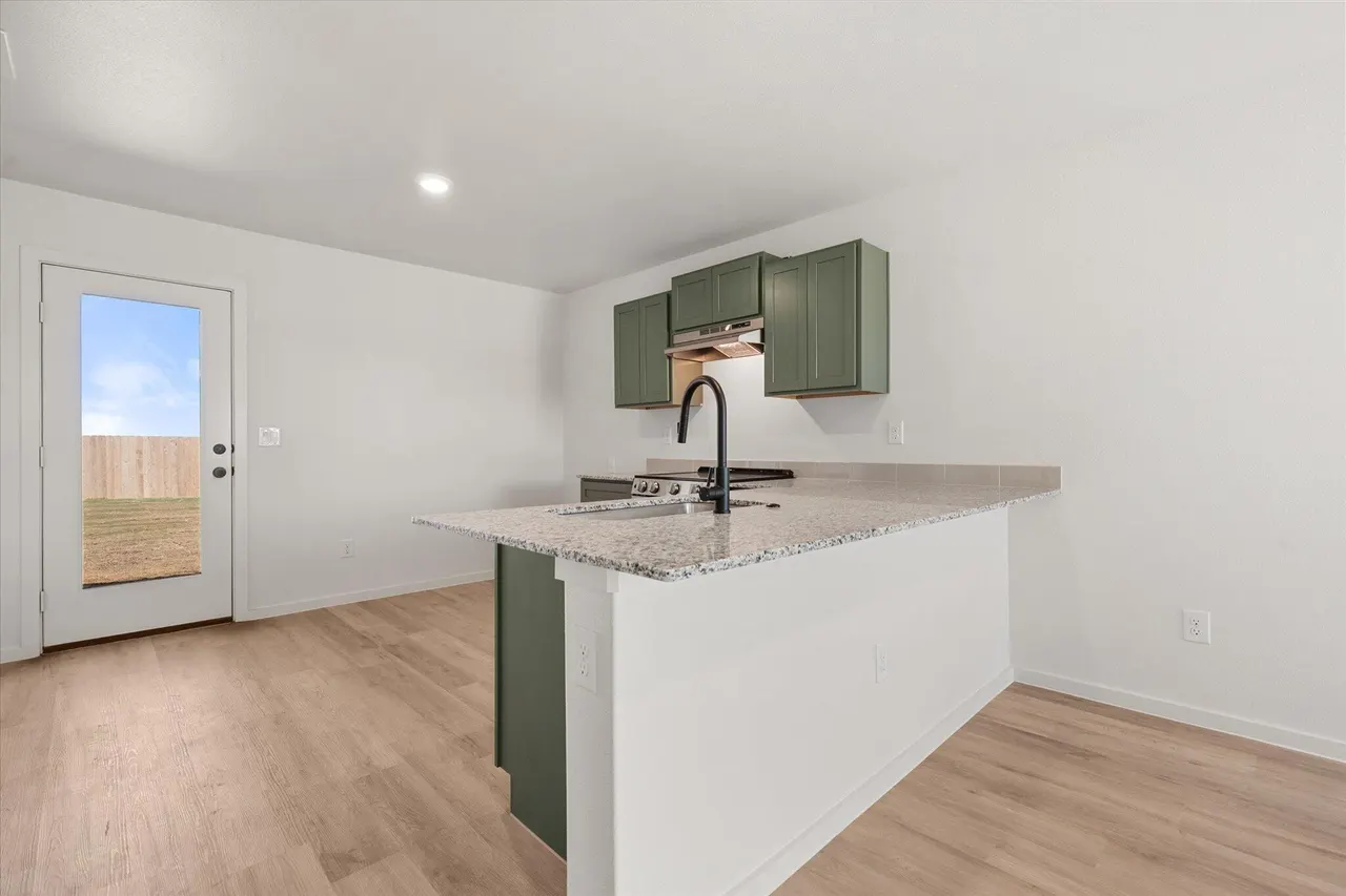 Photo 10 — 5512 Smith  Street, Lubbock, TX 79416