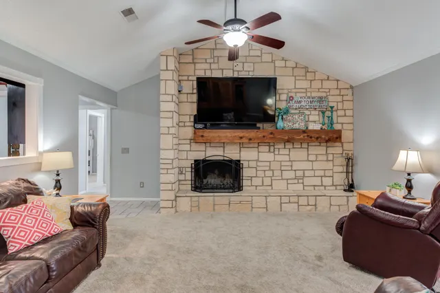 Photo 8 — 4505 62nd Street, Lubbock, TX 79414