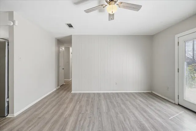 Photo 7 — 1601 70th Place, Lubbock, TX 79412