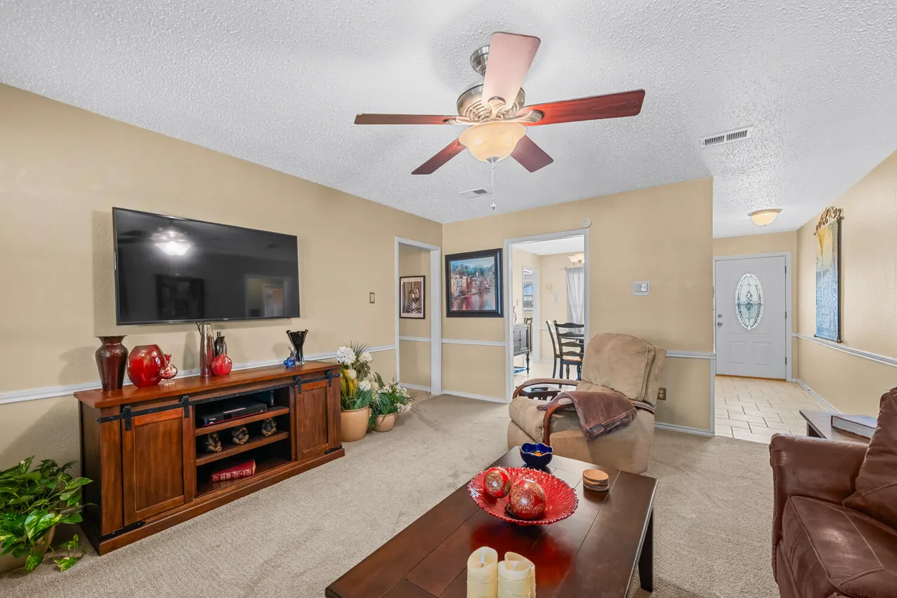 Photo 6 — 1500 W Lynn Street, Slaton, TX 79364