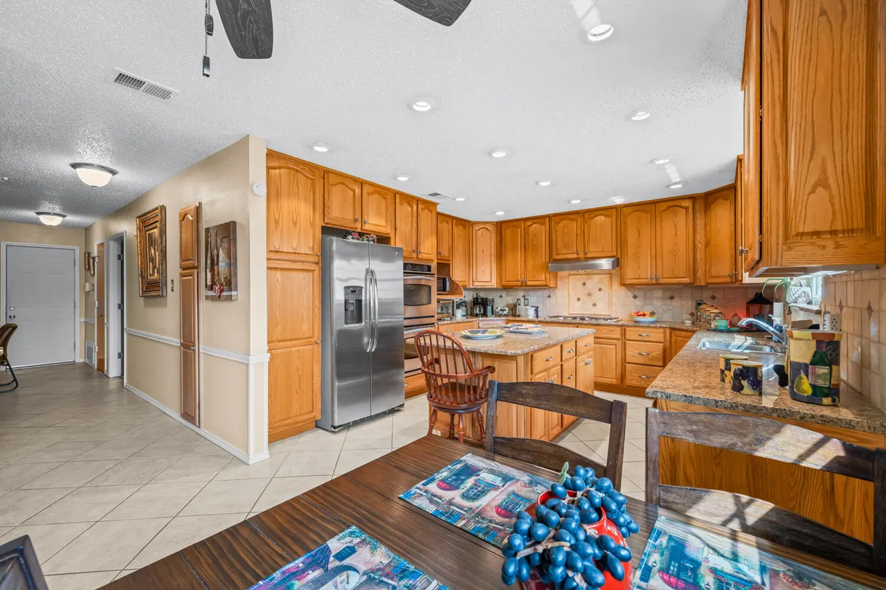 Photo 11 — 1500 W Lynn Street, Slaton, TX 79364