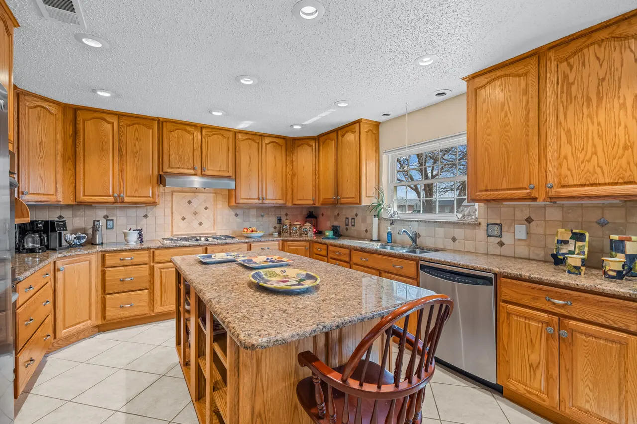 Photo 12 — 1500 W Lynn Street, Slaton, TX 79364