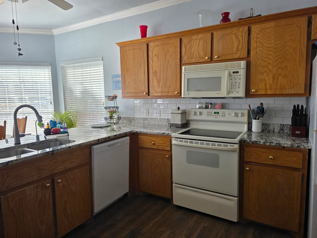 Photo 3 — 1007 Avenue J, Abernathy, TX 79311