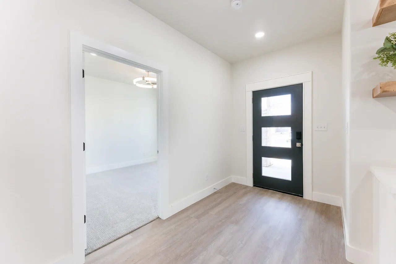 Photo 5 — 3819 58th Street, Lubbock, TX 79413