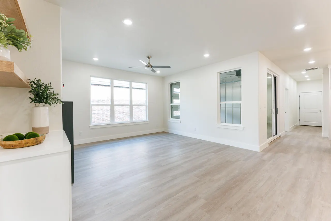 Photo 9 — 3819 58th Street, Lubbock, TX 79413