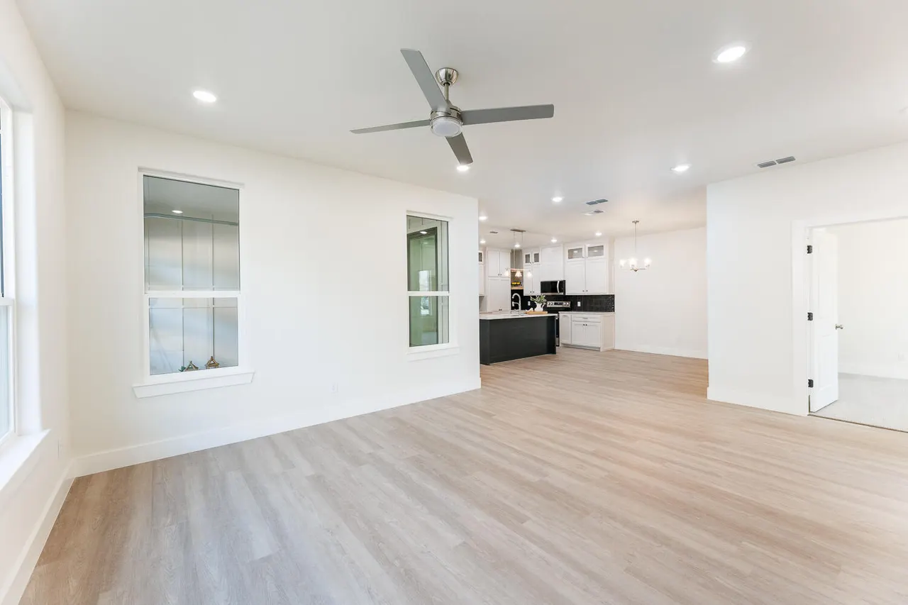 Photo 12 — 3819 58th Street, Lubbock, TX 79413